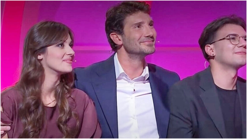 C’è posta per te, il toccante incontro di Stefano De Martino con Antonietta e i suoi figli