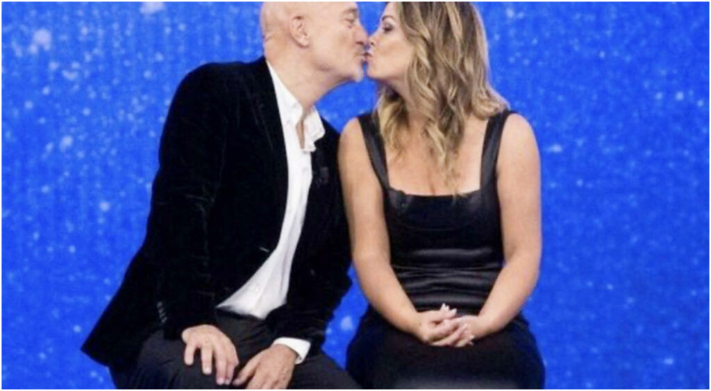 Claudio Bisio e la vita a Milano nel quartiere alternativo con la moglie Sandra e i figli