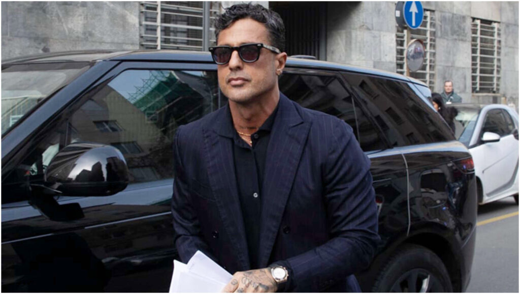 Fabrizio Corona sanzionato dalla Consob con una multa di 200mila euro per irregolarità finanziarie