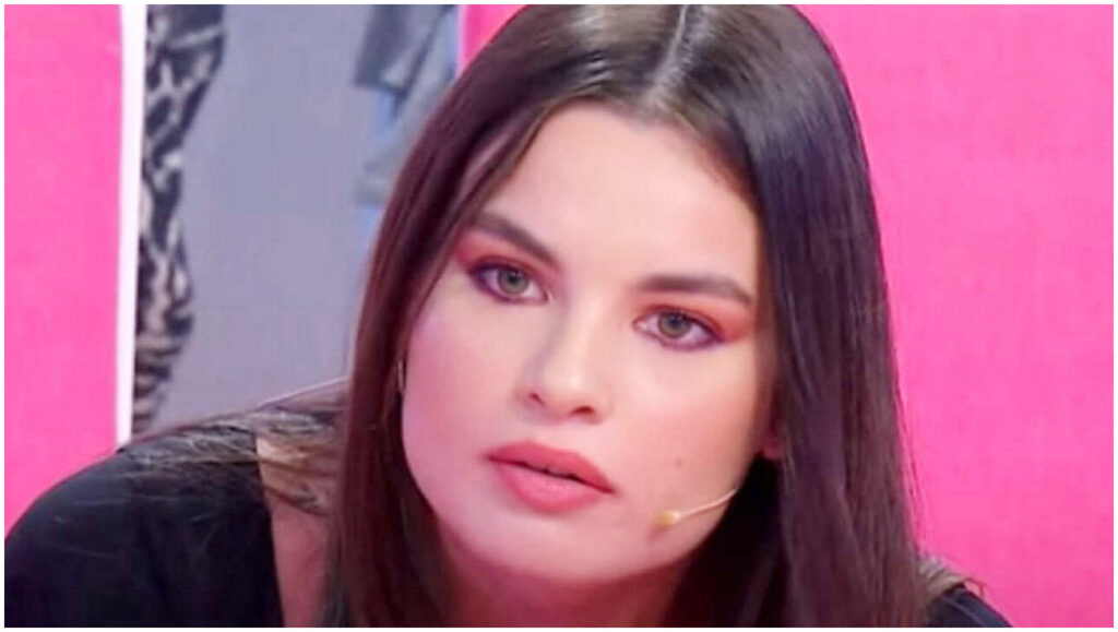 Uomini e Donne, Raffaella Scuotto racconta la violenza subita da Brando in diretta