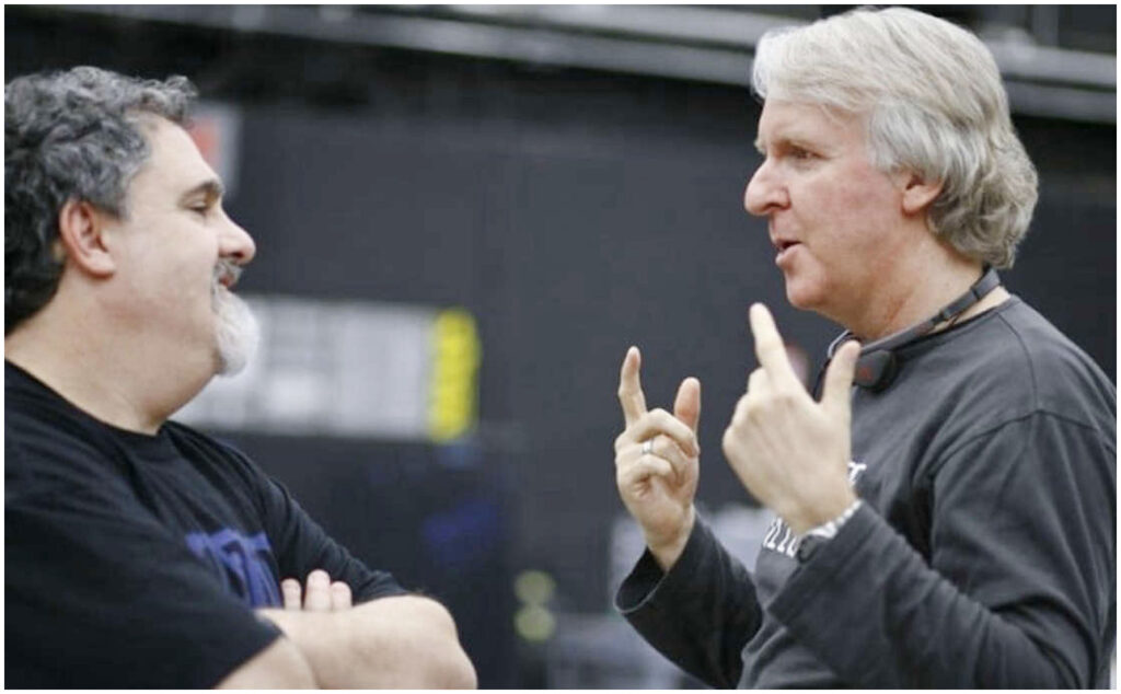 James Cameron racconta lo shock ricevuto sul set del suo primo film, offrendo cocaina