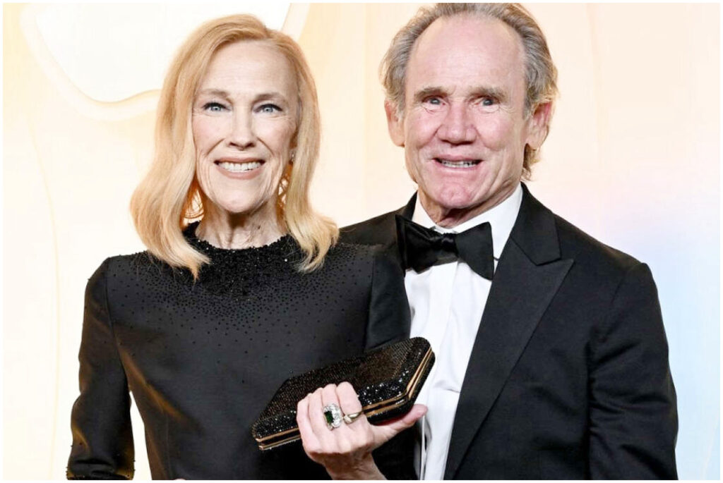 Catherine O’Hara e il marito Bo Welch, una storia d’amore nata sul set di Beetlejuice