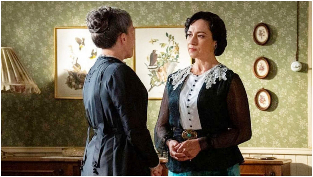 La Promessa anticipazioni 10 gennaio: Leocadia minaccia Petra mostrando una lettera segreta