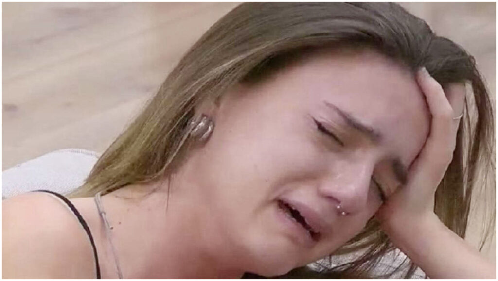 Amici 25, lite accesa tra Cuccarini e Pettinelli contro Flavia per il suo atteggiamento arrogante