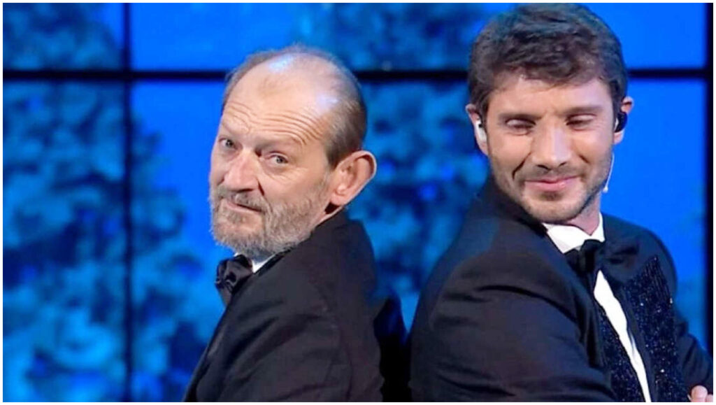 Stefano De Martino ricorda il padre Enrico: la figura che lo ha ancorato alla realtà