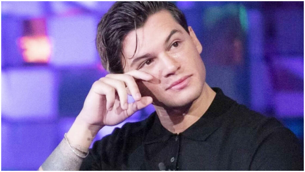 Antonio Medugno risponde a Clarissa Selassié e accusa l’ex manager di aver passato chat a Corona