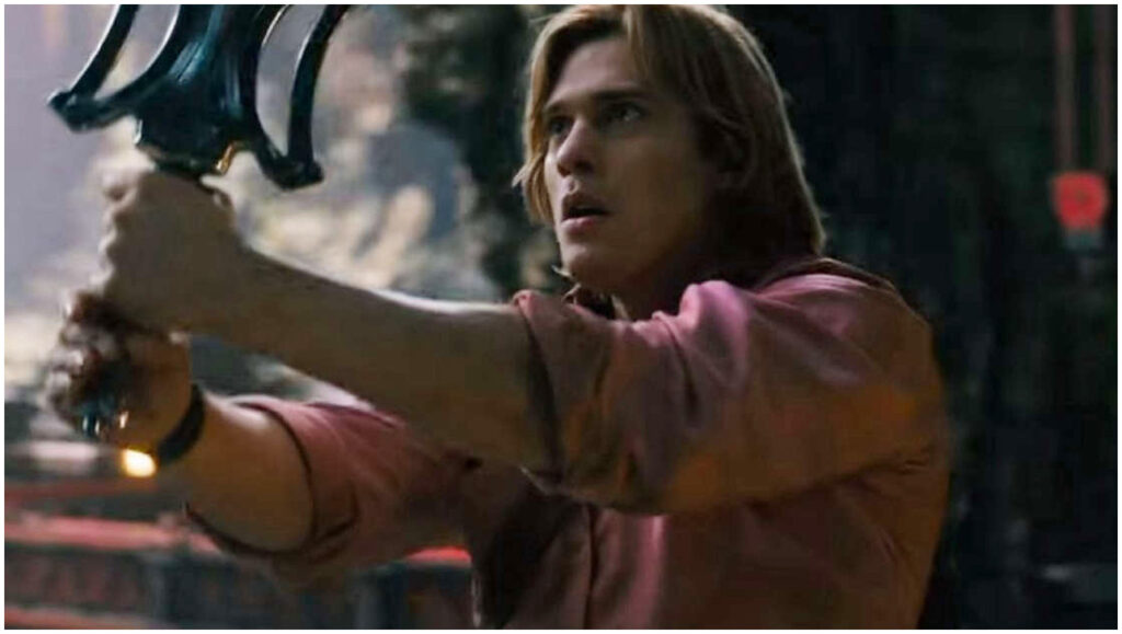 Masters of the Universe: il primo teaser mostra Nicholas Galitzine con la Spada del potere