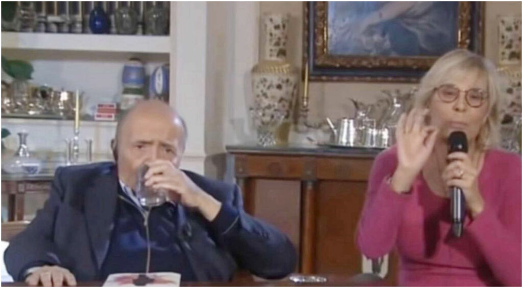 Maria De Filippi svela la sua villa a Roma: opere d’arte e la camera di Maurizio Costanzo