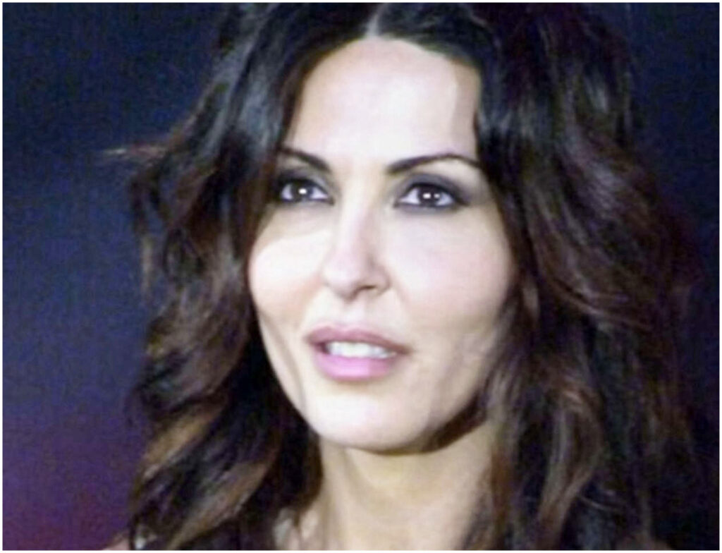 Sabrina Ferilli: la sua vita privata tra amori noti, sogni di maternità e il legame con De Filippi