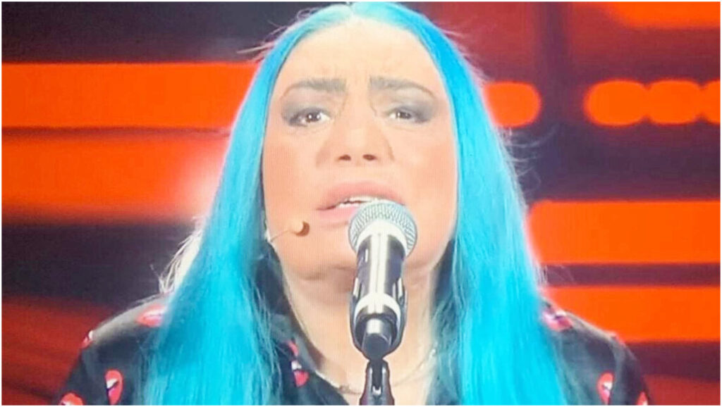 Clementino sorprende il pubblico a The Voice Kids dichiarando: “Stasera non parlo”