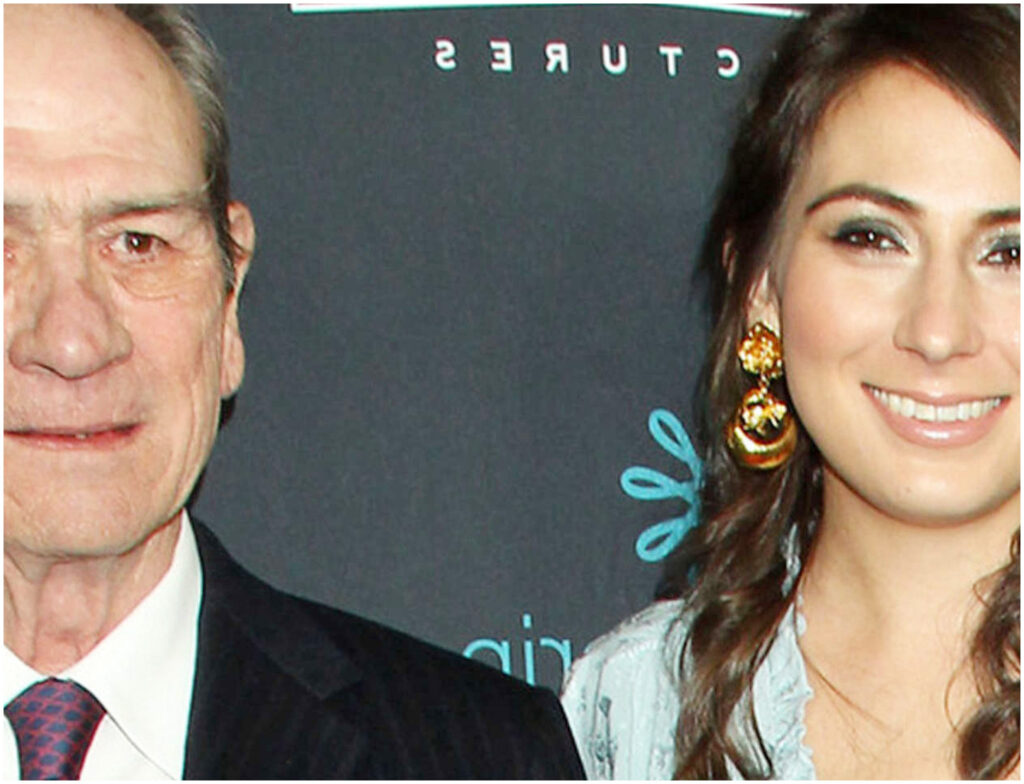 Tommy Lee Jones in lutto: la figlia Victoria trovata morta in un hotel di lusso a Capodanno
