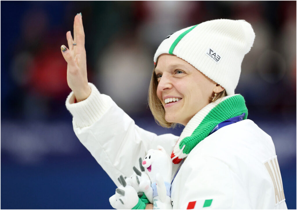 Sanremo 2026, abito Arianna Fontana ospite (seconda serata) Festival