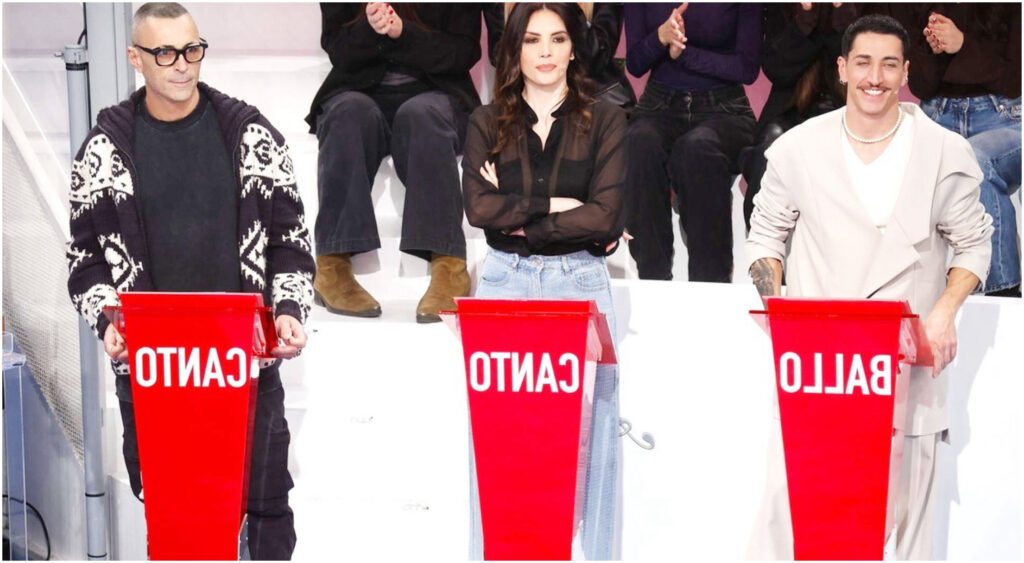 Amici 25, le pagelle della puntata: Pastorelli affermata nei giudizi, Pettinelli controversa e nulla per il serale