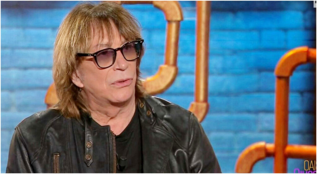 Enzo Paolo Turchi racconta la sua infanzia difficile e il legame profondo con Carmen Russo