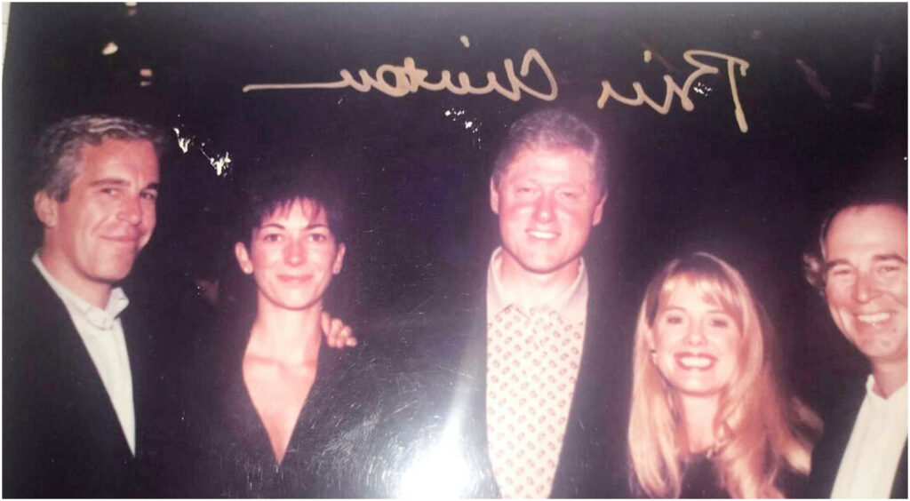 Epstein e il principe Andrea: le email rivelano i pagamenti e il ruolo di Sarah Ferguson