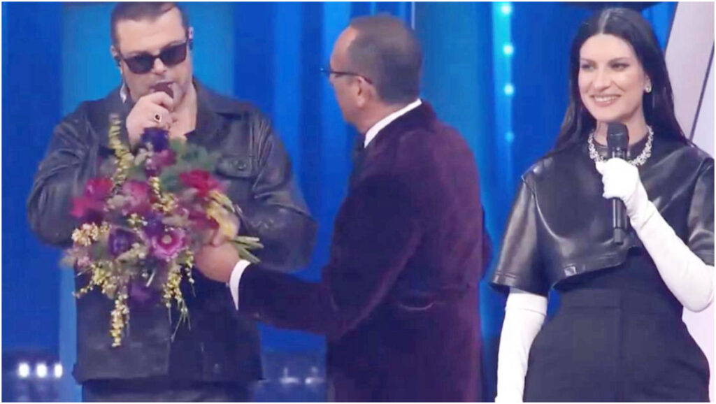 Gianluca Grignani e Laura Pausini scambiano frecciatine durante il Festival di Sanremo 2025