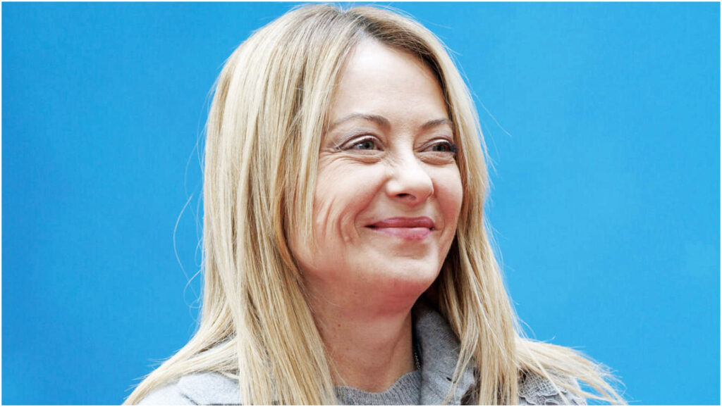 Giorgia Meloni potrebbe esibirsi alla serata d’apertura del Festival di Sanremo, un primato storico