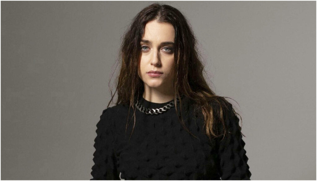 Giulia Schiavo racconta il suo percorso di attrice nella serie Creatives e il bisogno di diversità artistica