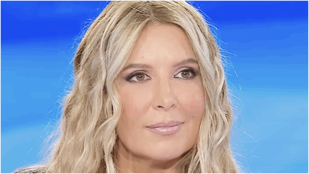 Grande Fratello, Lucarelli rivela un sorprendente indizio sui social che lascia tutti senza parole