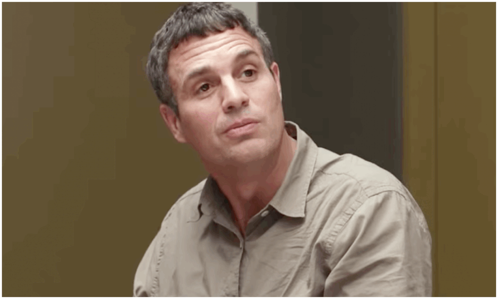 Mark Ruffalo sostiene Billie Eilish dalle critiche di un presentatore sui Grammy e l’ICE