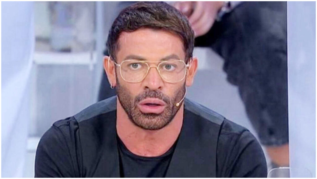 Uomini e Donne anticipazioni: Alessio termina la relazione con Deborah e Rosanna, litigio con Gianni