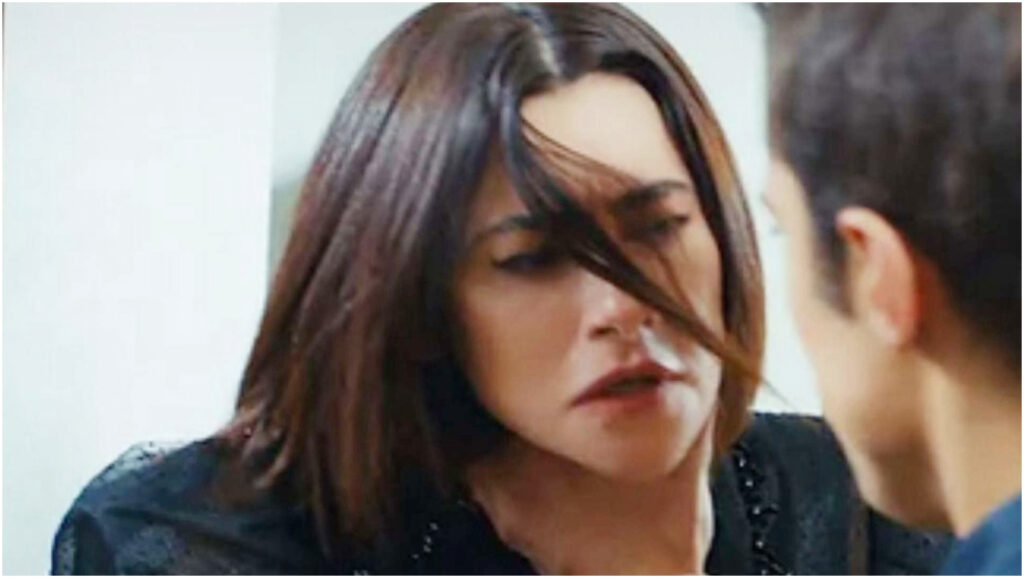 Forbidden Fruit trame turche: Yigit affronta la zia dopo il ricatto a Ender