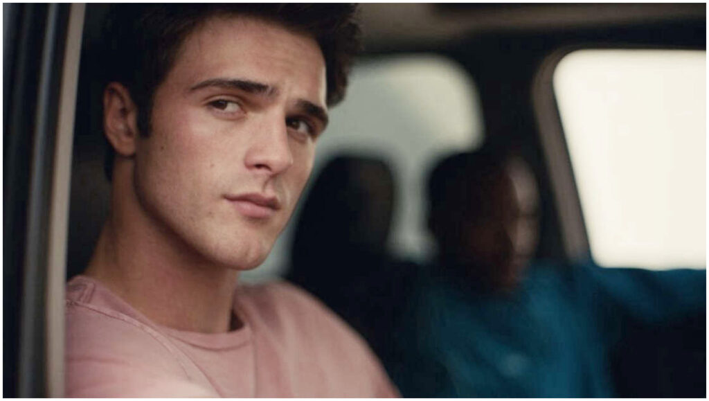 Frankenstein, Jacob Elordi rivela il consiglio di sua madre contro Guillermo del Toro