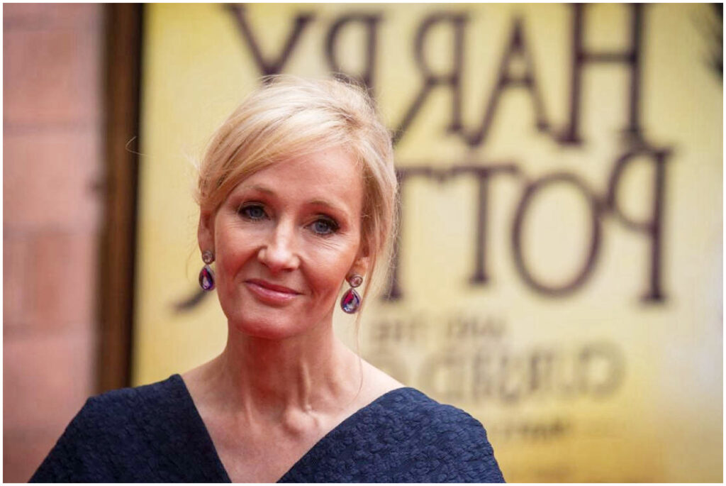 Harry Potter e la Maledizione dell’Erede, J.K. Rowling smentisce invito a Jeffrey Epstein