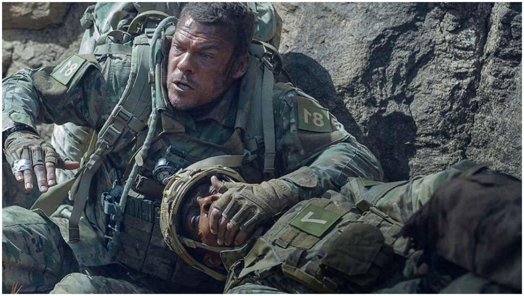 War Machine, Alan Ritchson e Dennis Quaid contro una minaccia ultraterrena nel trailer