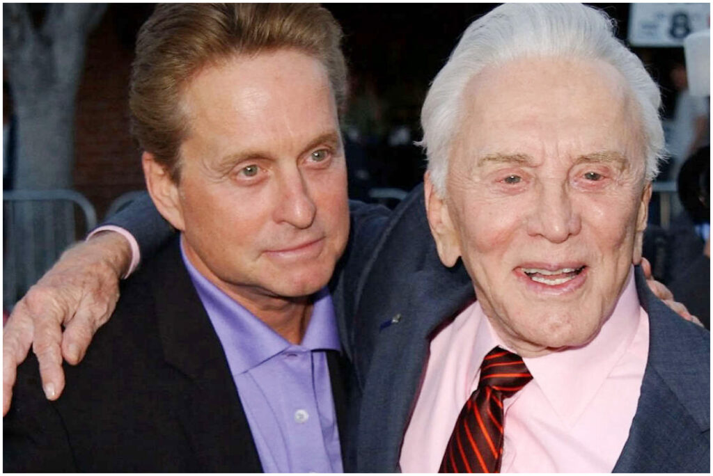 Michael Douglas annuncia l’uscita del suo memoir per raccontare la sua vera storia