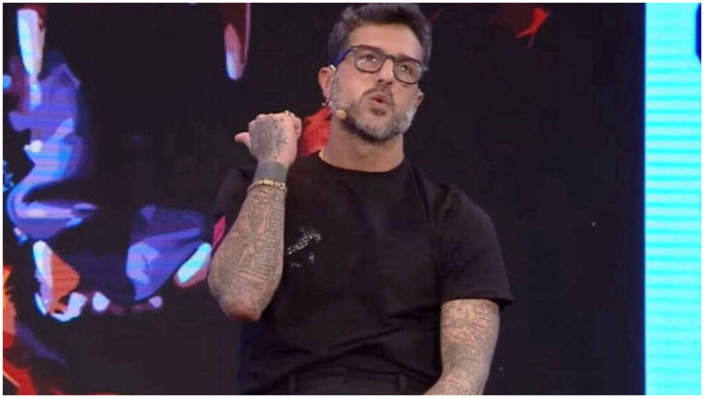 Fabrizio Corona parla della sua malattia e della continua battaglia per affrontarla