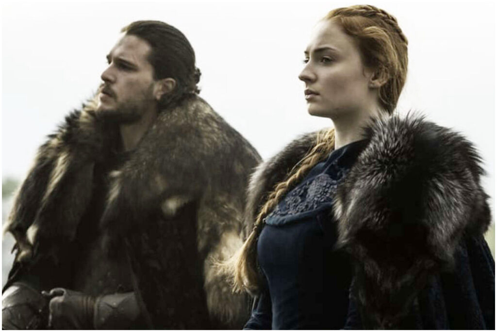 The Dreadful, Sophie Turner e Kit Harington si scambiano un bacio sul set con effetti indesiderati