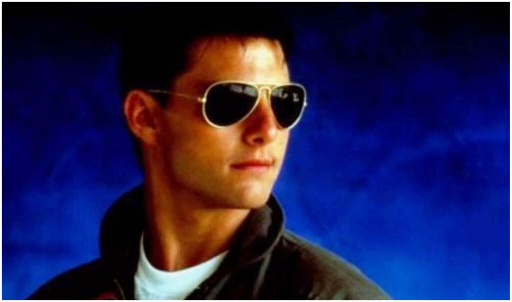 Tom Cruise ha imparato a volare con l’aiuto di Kurt Russell, che lo definisce un bravo pilota