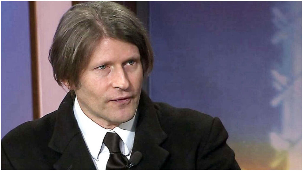 Crispin Glover accusato dalla ex di averla tenuta prigioniera come schiava sessuale