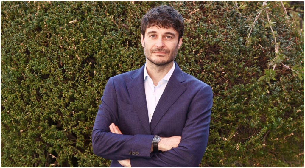 Lino Guanciale racconta la sua vita tra rugby, lutti familiari e il sogno di diventare benzinaio