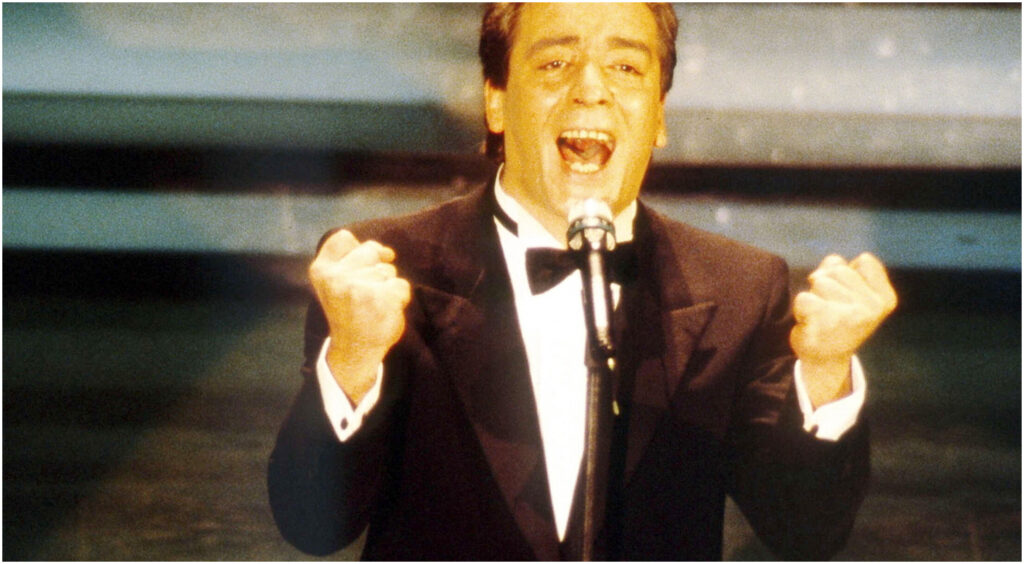 Mino Reitano e il gesto di generosità verso un cameriere: un ricordo di umanità e rispetto