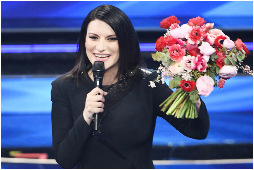 sanremo-2026-abiti-laura-pausini-prima-serata-del-festival-look-stilista
