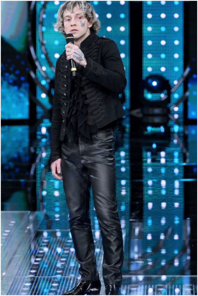 Sanremo 2026, abito Chiello prima serata Festival: look, stilista