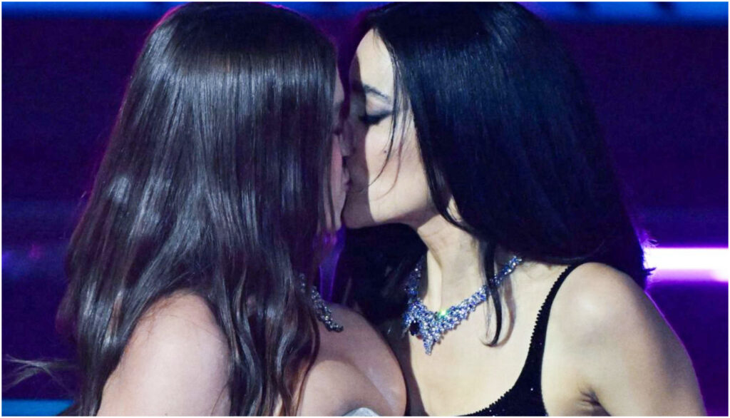 A Sanremo il bacio tra Levante e Gaia ha sollevato interrogativi, il regista Pagnussat spiega il rituale