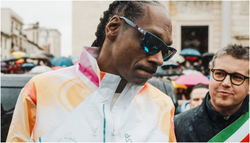 Snoop Dogg apre le cerimonie olimpiche a Gallarate, ma il sindaco riceve critiche per l’evento