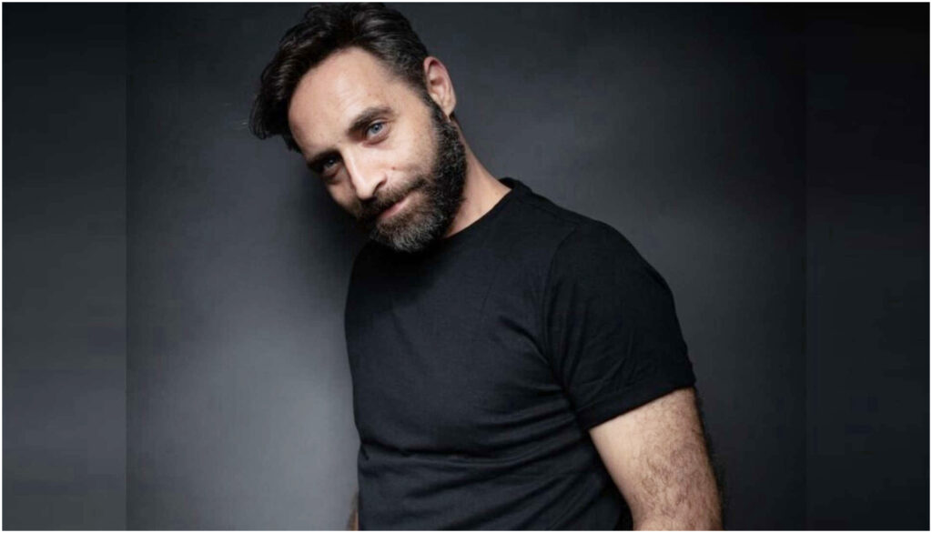 Antonio De Matteo riflette sulla libertà e la curiosità nell’intervista su Mare Fuori