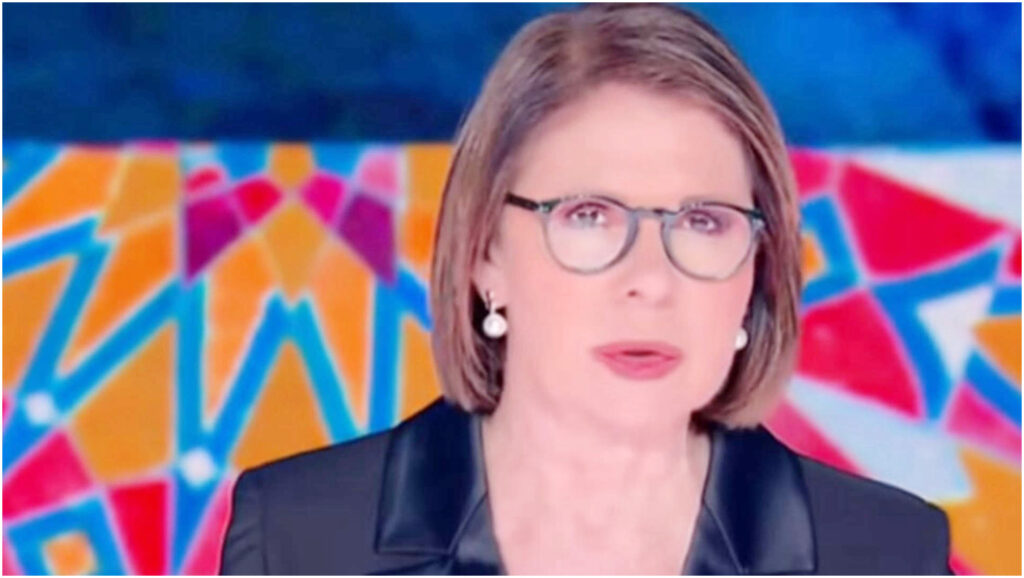 Cartabianca torna in onda: gli argomenti e le anticipazioni del nuovo appuntamento serale.