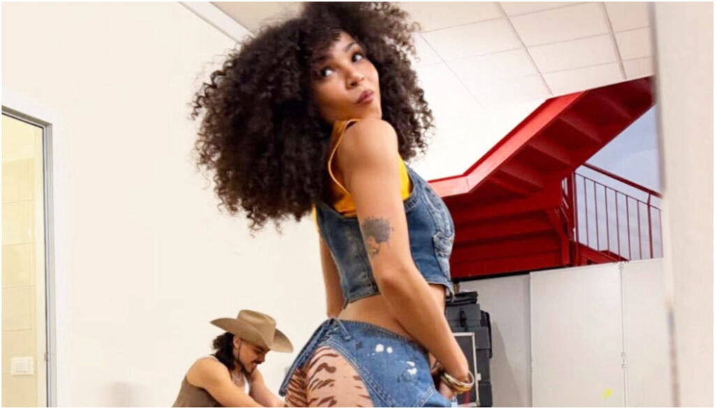 Francesca Tanas accusa Carlo Conti di sessualizzazione durante il caso dei jeans a Sanremo