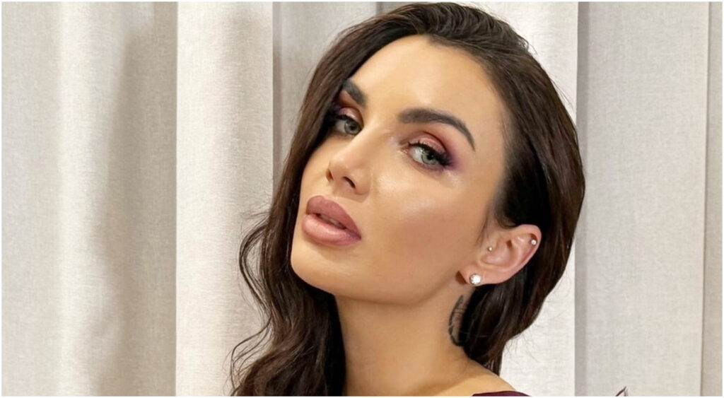 Elettra Lamborghini incanta la finale del San Marino Song Contest con un look extra chic