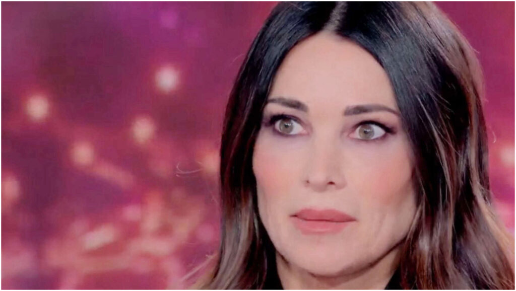 Manuela Arcuri si confida a Verissimo: la separazione e la dolorosa esperienza dei tradimenti