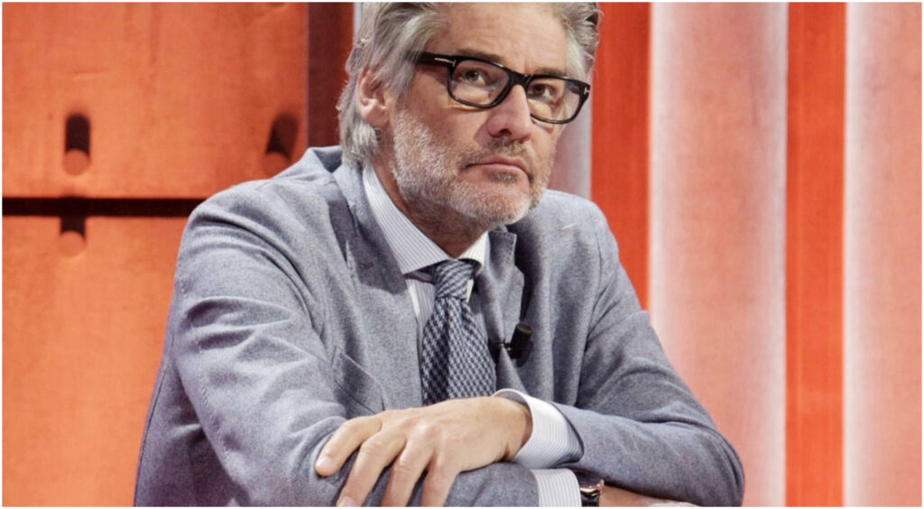 Paolo Del Debbio racconta la forza del messaggio paterno: la dignità non si perde mai.