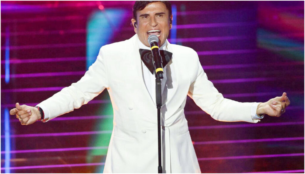 Sal Da Vinci rappresenterà l’Italia all’Eurovision 2026 dopo la vittoria a Sanremo e il caso Olly