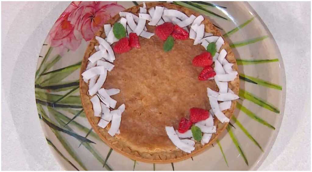 Torta cocco e lamponi di Natalia Cattelani: la dolcezza dell’estate in 1 ora – Ricetta del 22 aprile 2026 da È sempre mezzogiorno