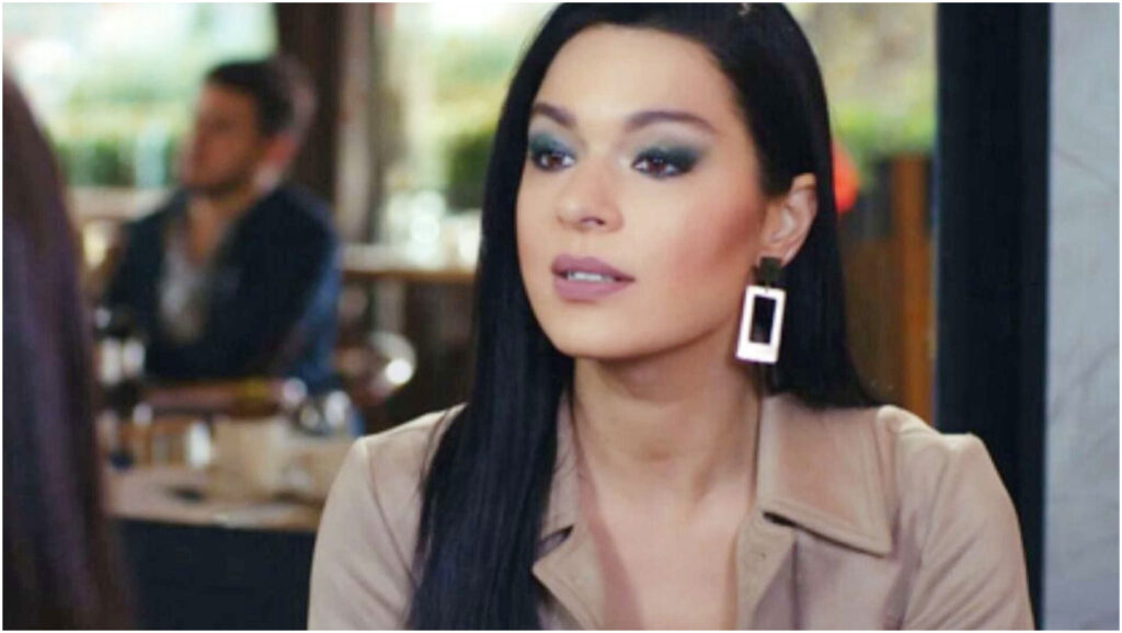 Forbidden Fruit: Lila soccorsa dalla polizia mentre Zehra sfida Leyla il 3 maggio