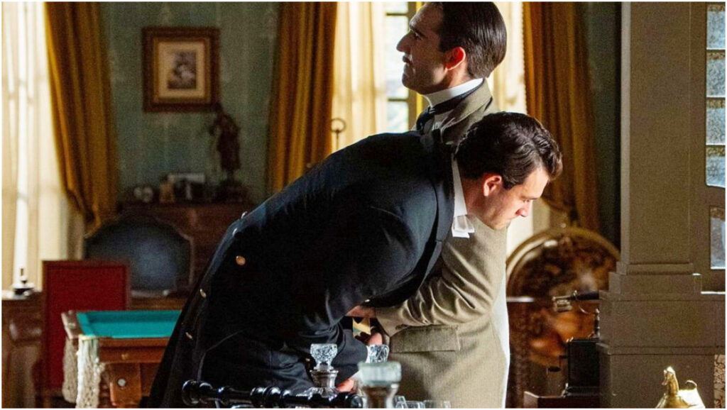 La Promessa colpi di scena: Lorenzo mette KO Curro con un pugno nello stomaco